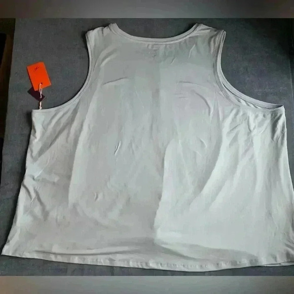 NWT Women’s Freely Celestial Blue Plus Twist Work Out Tank Top Size 3X - Picture 4 of 4